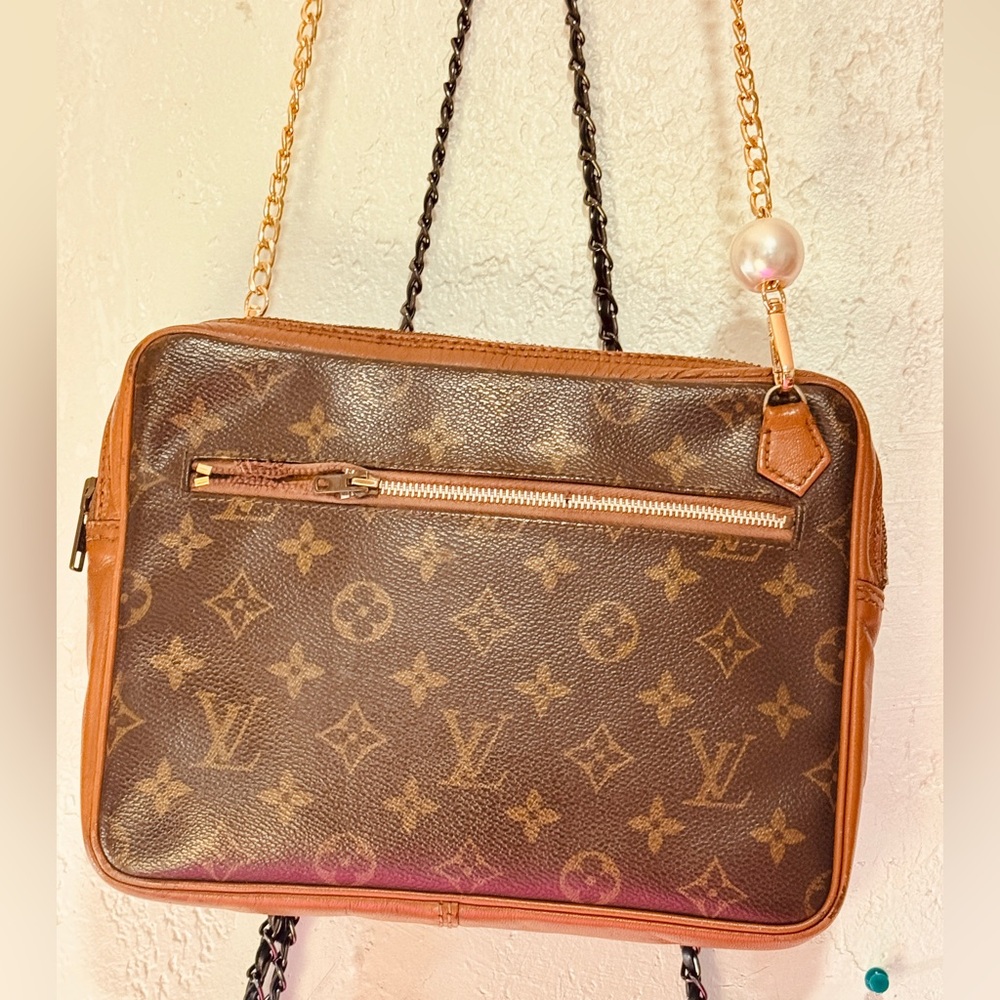 Sold out Louis Vuitton Tan and Brown Monogram Crossbody Bag - Picture 4 of 16